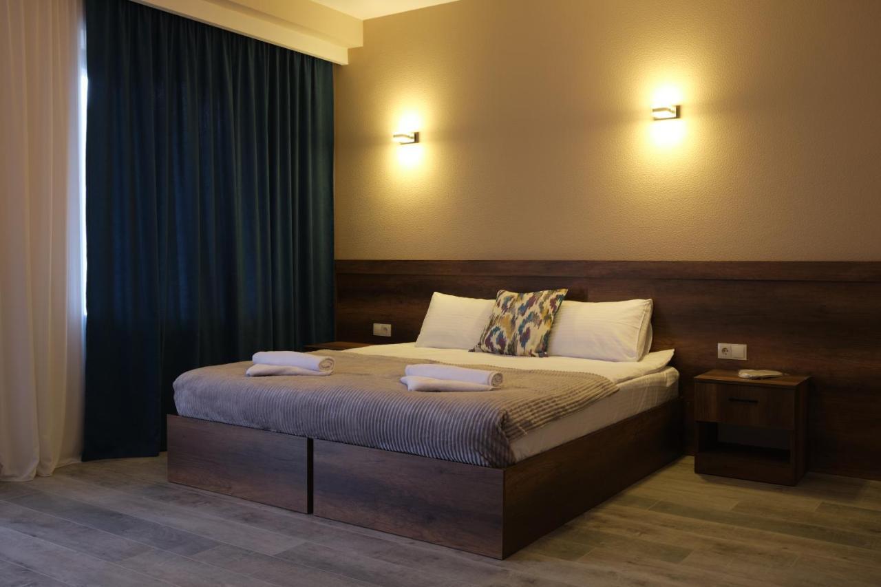 Hotel Axien Kazbegi Ngoại thất bức ảnh