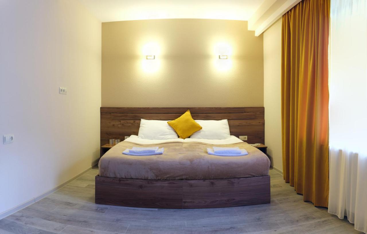 Hotel Axien Kazbegi Ngoại thất bức ảnh