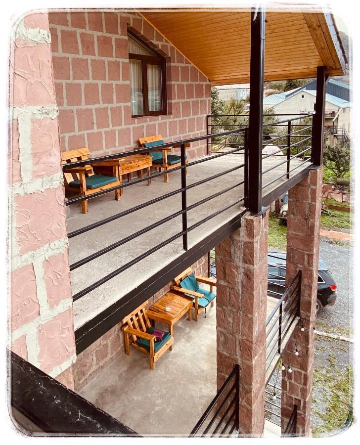 Hotel Axien Kazbegi Ngoại thất bức ảnh