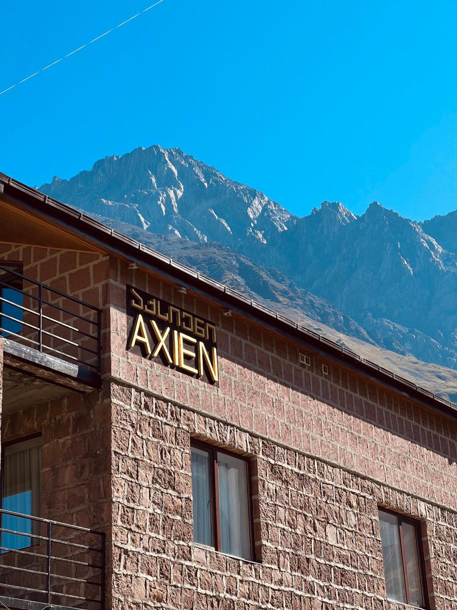 Hotel Axien Kazbegi Ngoại thất bức ảnh